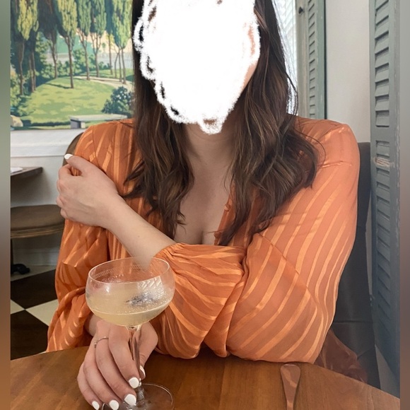 Layered orange satin minidress plunge button front tiered skirt belted waist - Picture 4 of 9